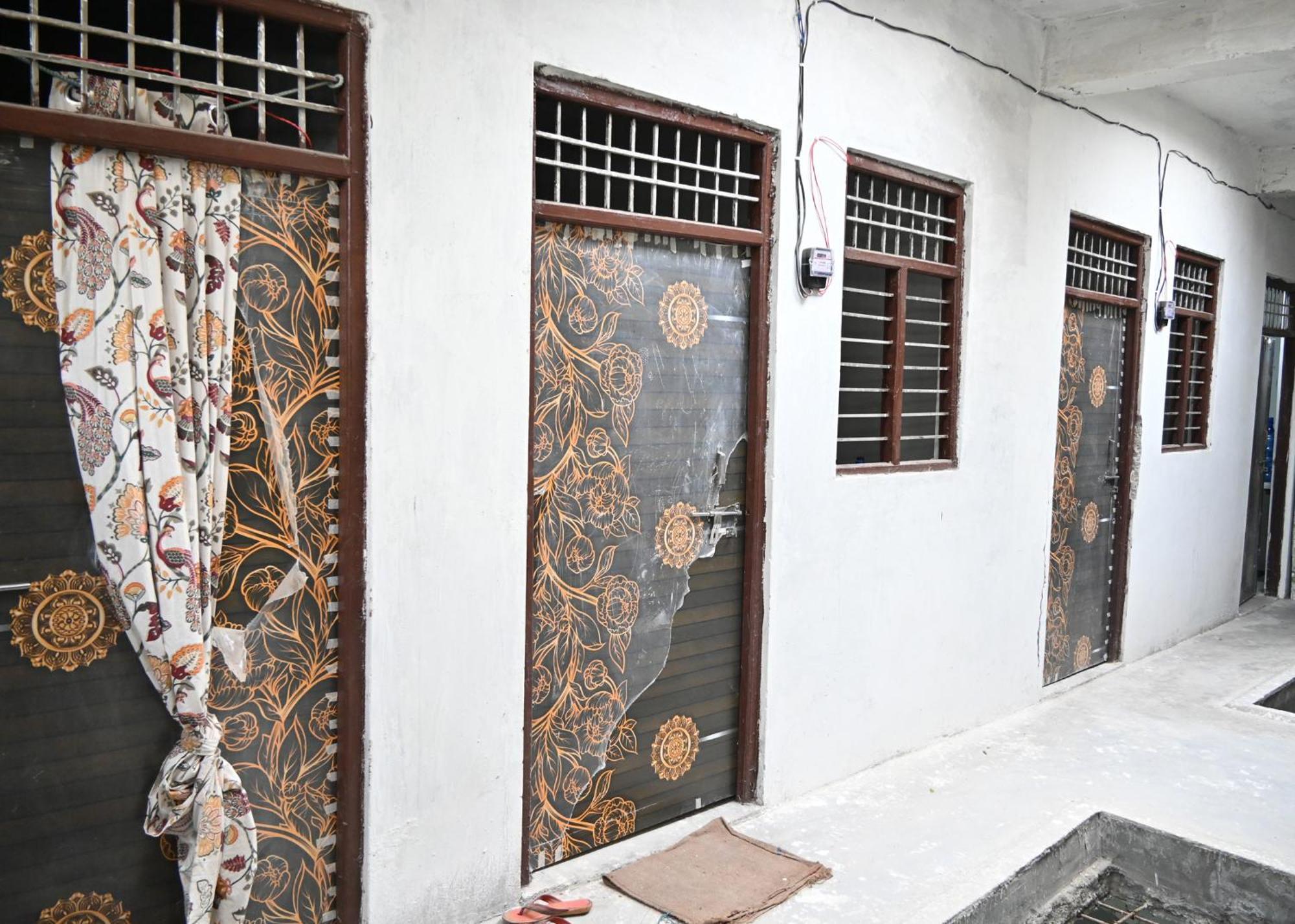 श्री बांके बिहारी सेवा धाम Hotell Vrindāvan Exteriör bild